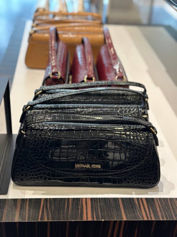 Michael Kors Katya Medium Flap Crossbody (Black)
