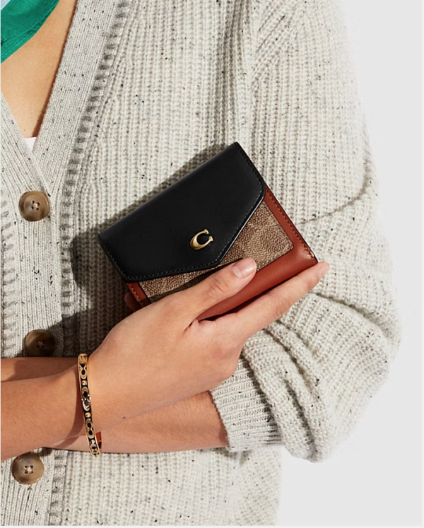 Coach Wyn Small Wallet In Colorblock Signature Canvas (Tan Black)-Boutique Collection - Image 2