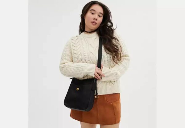 [Pre-Order] - Coach Chaise Crossbody 19 (Black)-Boutique Collection - Image 3