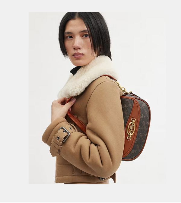 Coach Harley Shoulder Bag 23 With Horse And Carriage (Vanilla) - Boutique Collection - Image 3