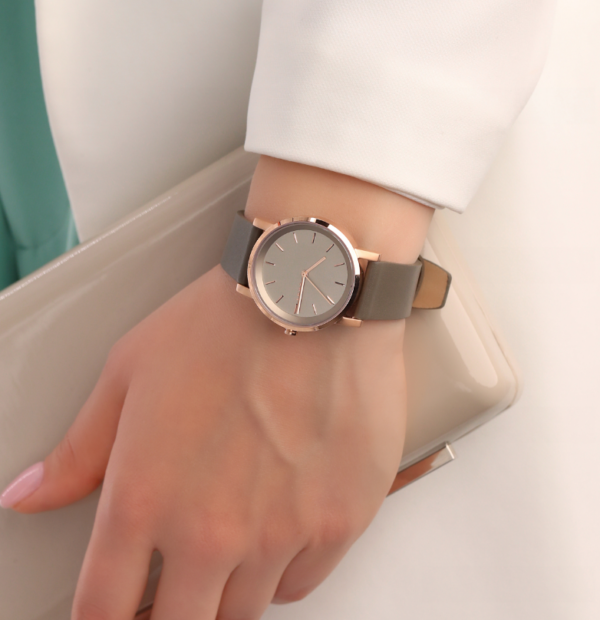 DKNY Soho Three-Hand Grey Leather Watch (NY2341) - Image 2