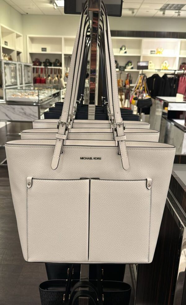 Michael Kors Jet Set Medium Pocket Tote Bag (Optic White) - Image 5