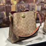 C3890 TAN RUST
