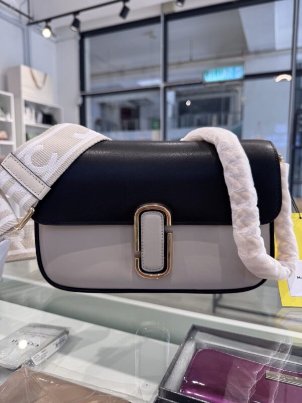 Marc Jacobs The J Marc Leather Shoulder Bag (Greige Multi)