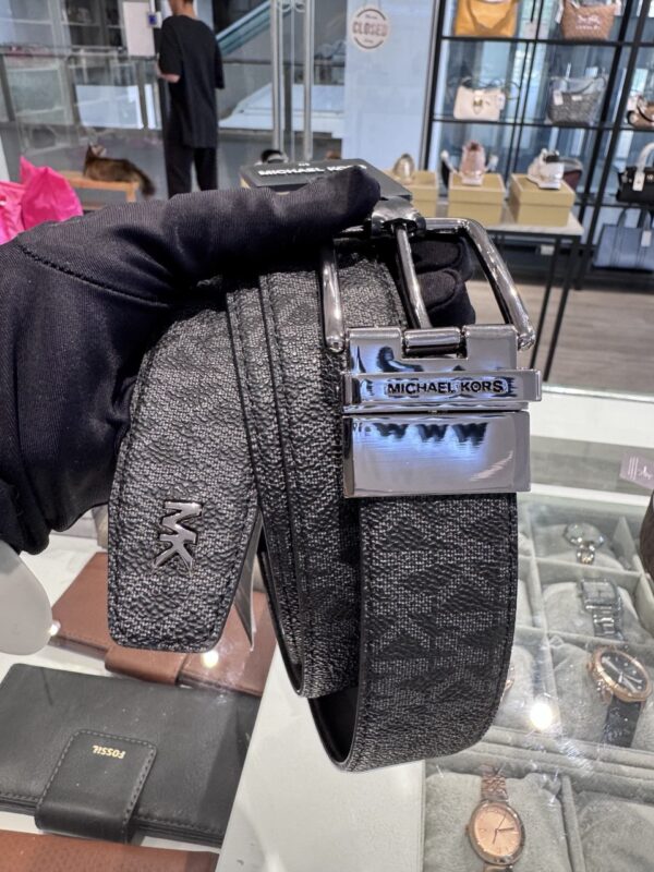 Michael Kors Cooper Reversible Logo Cut To Size Belt (Black)