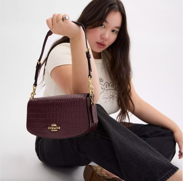 [Pre Order]- Coach Andrea Shoulder Bag (Merlot) - Image 5