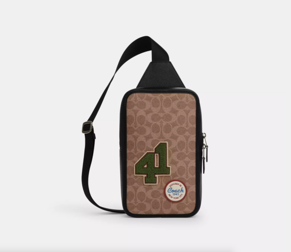 [Pre Order]- Coach Sullivan Pack In Signature Canvas With Patches (Tan Multi)