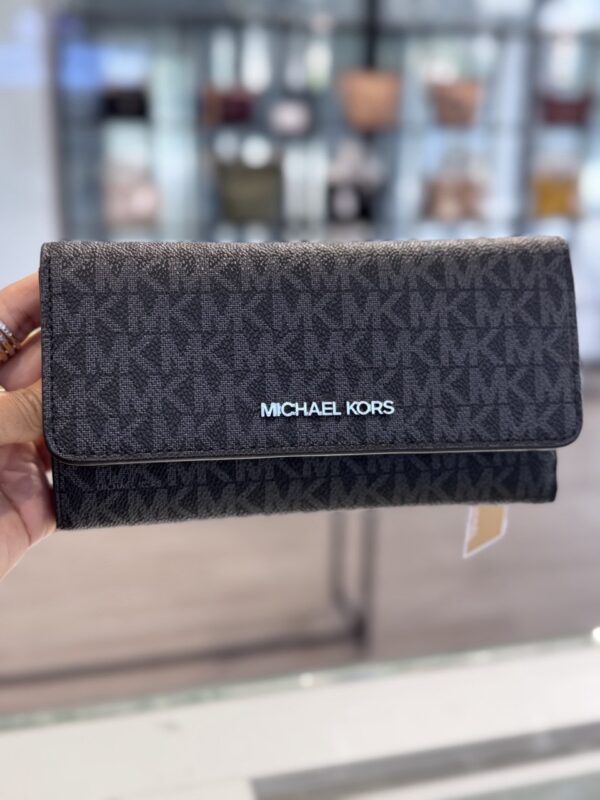 Michael Kors Jet Set Large Logo Trifold Wallet (Black)