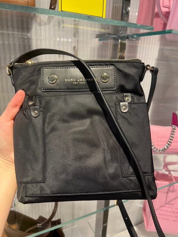 [Pre Order]- Marc Jacobs Swingpack (Black)