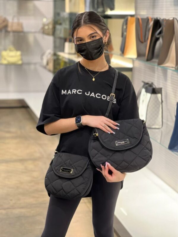 Marc Jacobs Preppy Quilted Nylon Mini Messenger Bag (Black) - Image 4