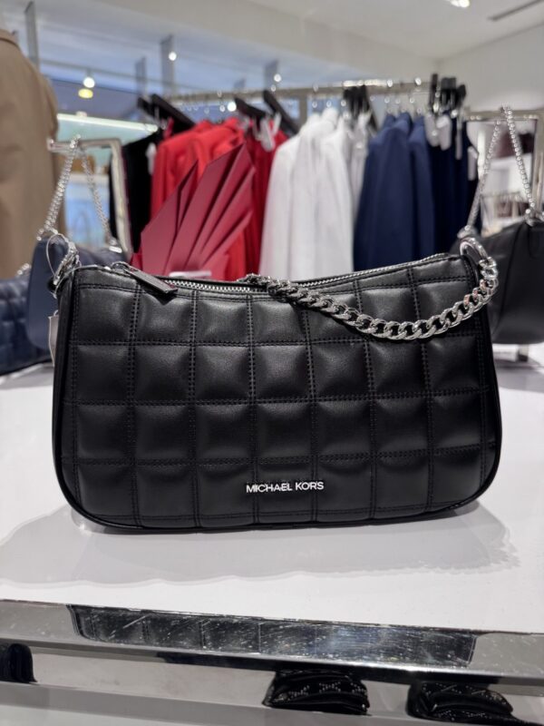 [Pre Order]- Michael Kors Sheila Quilted Crossbody (Black)