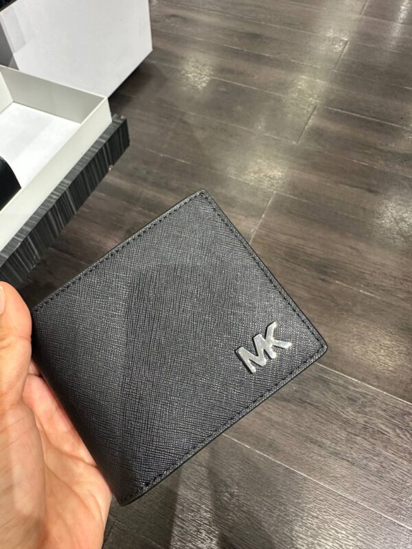 Michael Kors Rivington Leather Wallet with Passcase (Black)