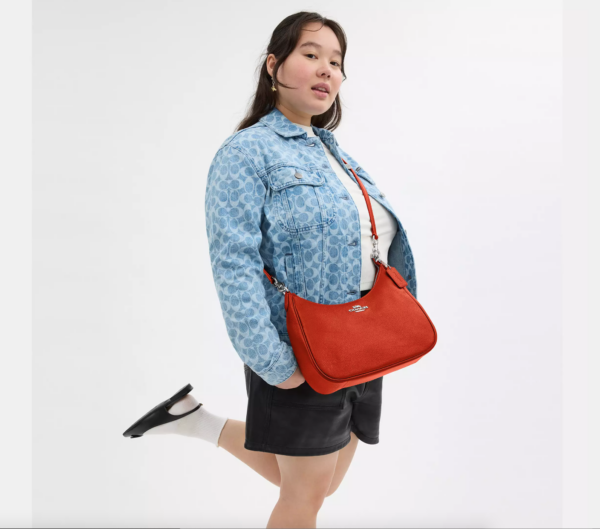 [Pre Order]- Coach Teri Hobo Bag (Deep Orange) - Image 3