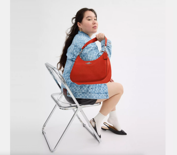 [Pre Order]- Coach Teri Hobo Bag (Deep Orange) - Image 2