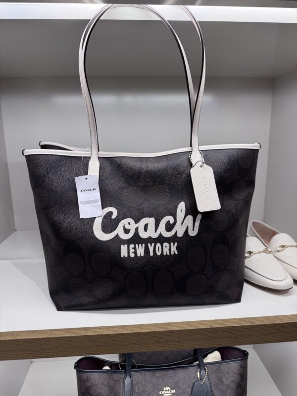 [Pre Order]- Coach City Tote Bag With Coach Graphic (Walnut) - Image 5