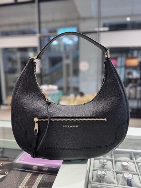 Marc Jacobs Marc Jacobs Cruiser Large Crescent Bag (Black)- Boutique Collection