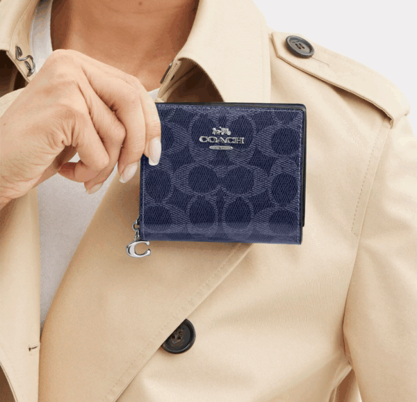 Coach Snap Wallet In Signature Canvas (Denim Blue) - Image 2