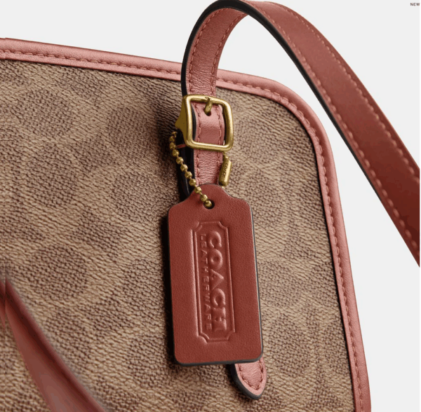 [Pre Order]-Coach Swing Zip In Signature Canvas (Tan)- Boutique Collection - Image 2