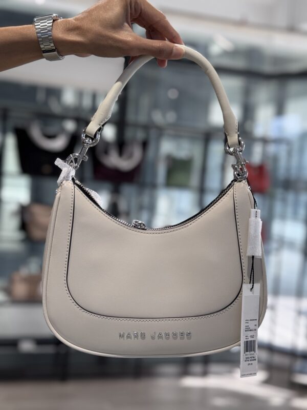 Marc Jacobs Small Hobo Leather Bag (Marshmallow)