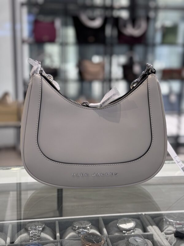 Marc Jacobs Small Hobo Leather Bag (Marshmallow) - Image 6