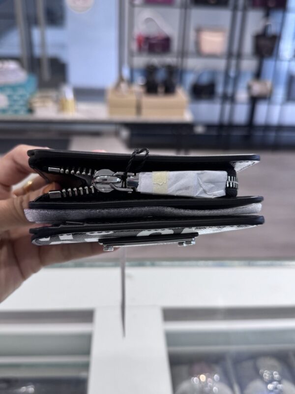 Marc Jacobs Bifold Wallet (Black) - Image 3