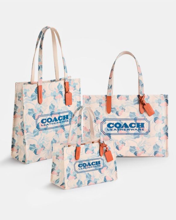 Coach Canvas Tote 42 (Natural MultI) Boutique Collection LIMITED EDITION - Image 4