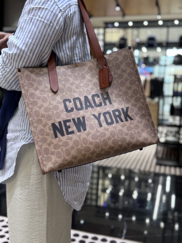 Coach Relay Tote Bag 34 In Signature Canvas With Coach Graphic (Tan Multi) Boutique Collection - Image 3