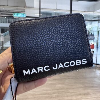 Marc Jacobs Leather Bifold Wallet (Black)