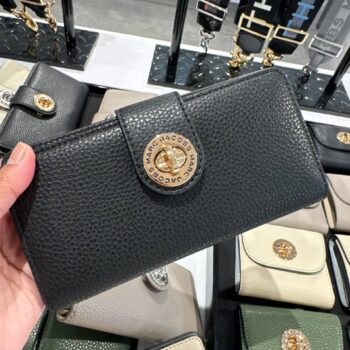 Marc Jacobs Turnlock Leather Wallet (Black)