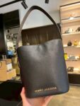 Marc Jacobs Drifter Small Bucket Bag Leather (Black)