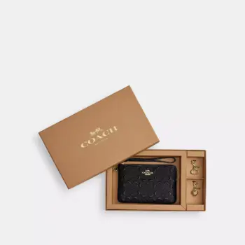 Coach Boxed Corner Zip Wristlet In Signature Leather (Black)