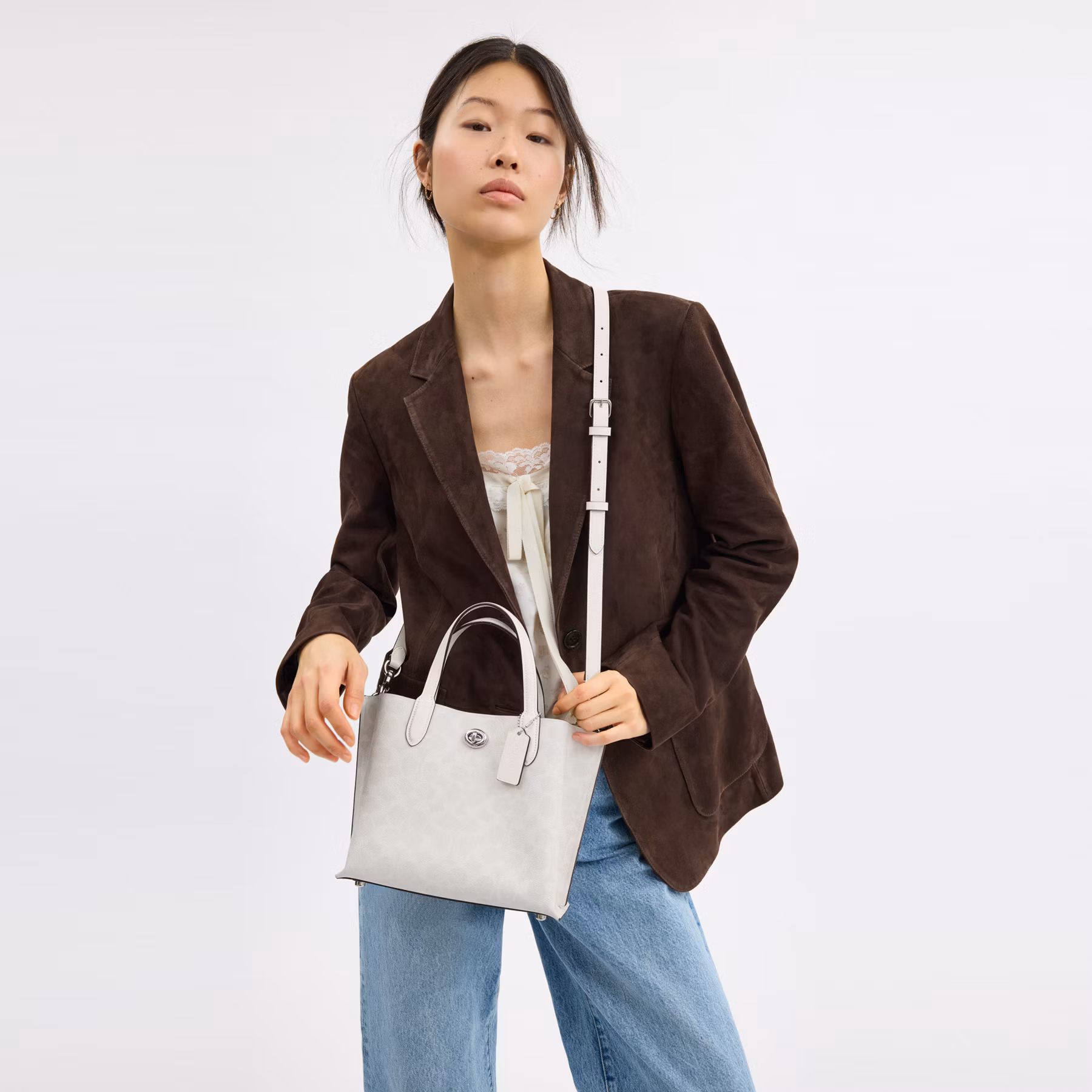 Coach Willow Tote 24 In Signature Canvas (Chalk) – Exclusive Boutique Collection2