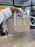 30S5G9RS1B VANILLA CREAM