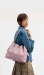 Coach Evelyn Shoulder Bag With Quilting And Charm (Carnation)2