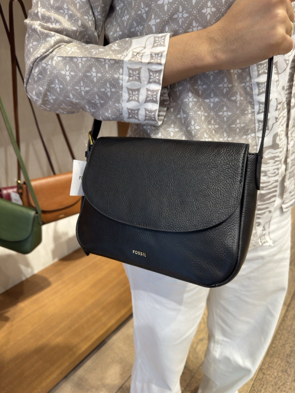 SHB3306001 BLACKE