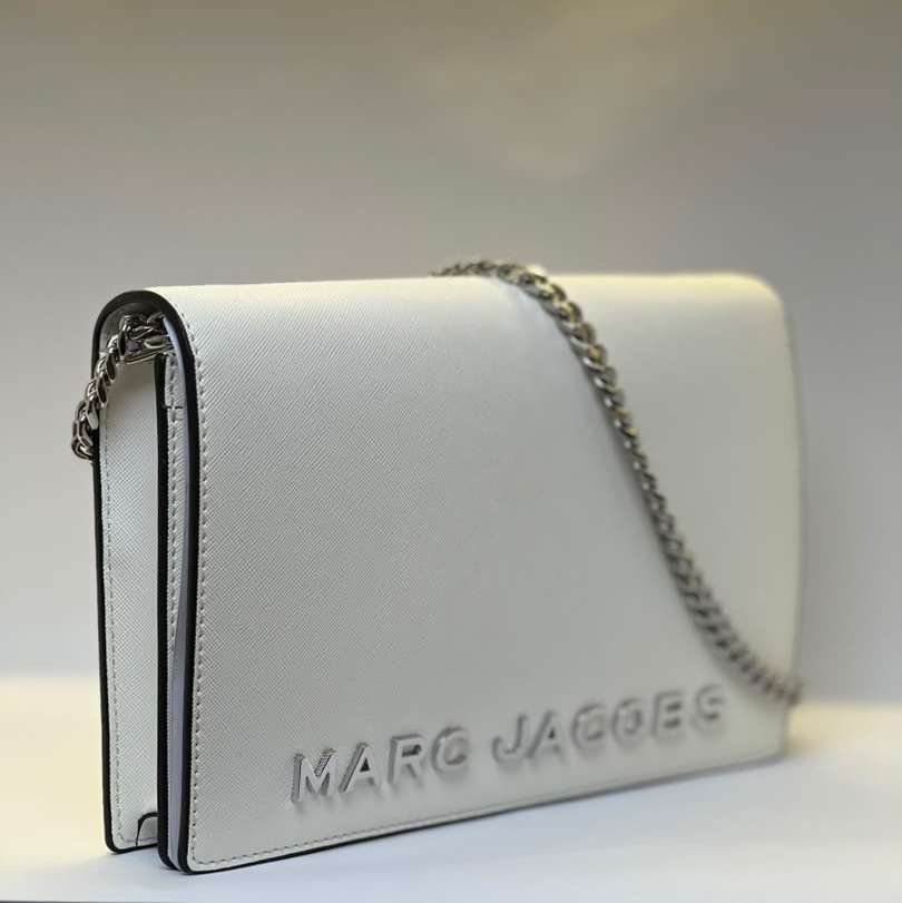 Marc Jacobs Party On A Chain Cluth and Crossbody Leather Bag (Cotton)1