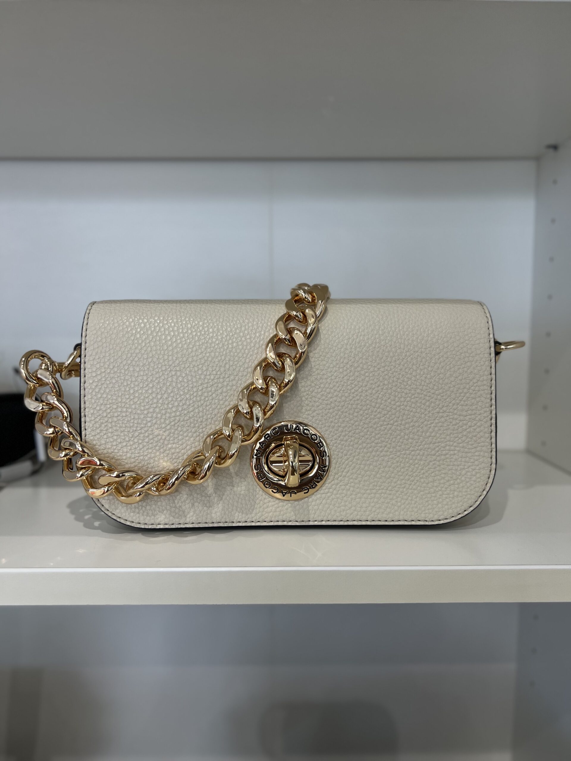Marc Jacobs Signet Turnlock Chain Leather Shoulder Bag (Marshmallow)1